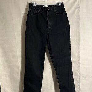 Abercrombie & Fitch - Curve Love - The 90’s Straight - Ultra High Rise - Black